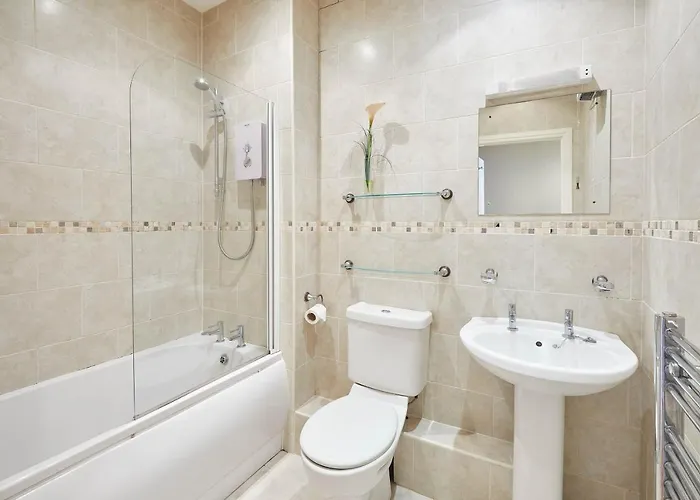 Host & - Seal Watch *