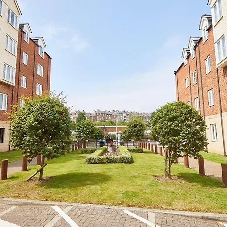 شقة Host & - Seal Watch *